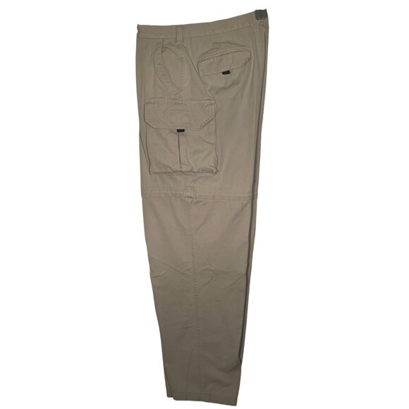 Cabelas Cargo Pants 38x32 Reg  Tan Extra Pockets Outdoors Comfort Convertible - Picture 3 of 16